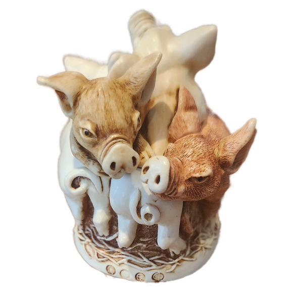 Harmony Kingdom “Pig Heaven" Trinket Box 1999 England Hidden Treasure Chest - Picture 2 of 7